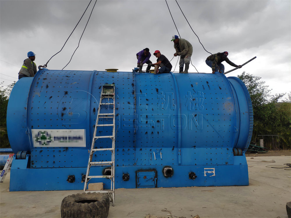 多米尼加16噸廢舊輪胎煉油現(xiàn)場第1張