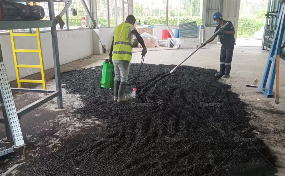 印尼BST-10椰殼碳化設(shè)備運(yùn)行