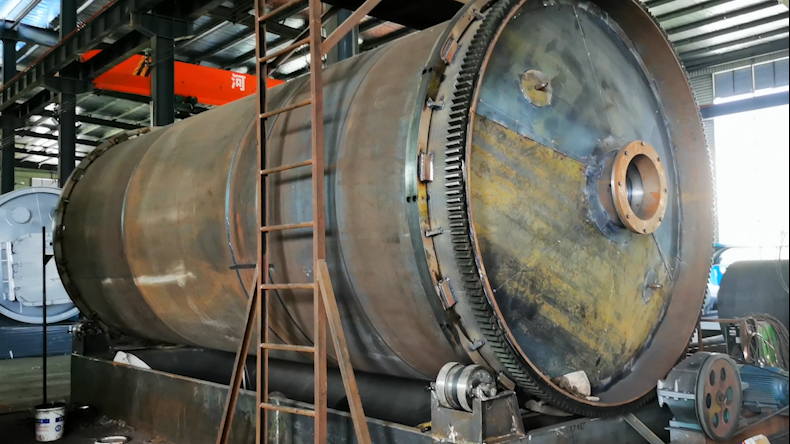 廢輪胎煉油產(chǎn)出的輪胎油怎么銷售 市場(chǎng)需求大嗎