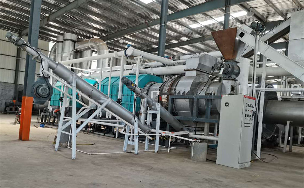 <a href=http://m.zearar.cn/product/tanhua/50.html target=_blank class=infotextkey>連續(xù)式炭化爐</a>